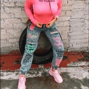 💕 Pink Sneakers 💕